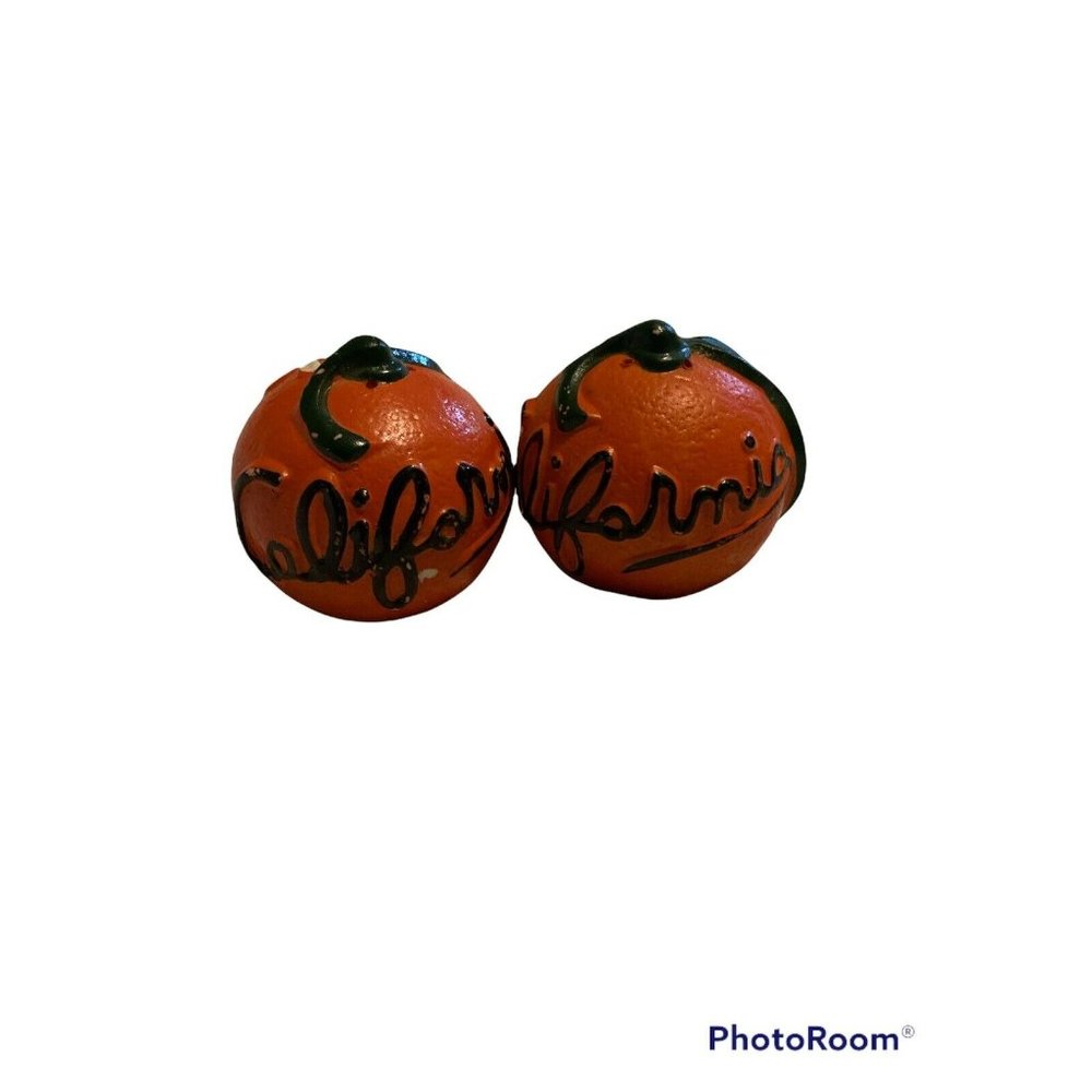 Vintage 50s California Orange Shaped Salt and Pepper California Souvenir Set